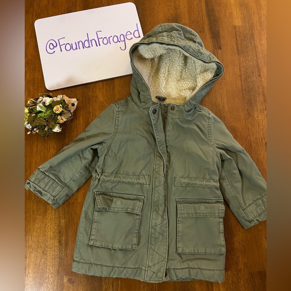 GAP Sherpa-Lined Utility Parka Jacket | Girls 2T | Canvas Style Barn Coat - Picture 2 of 11